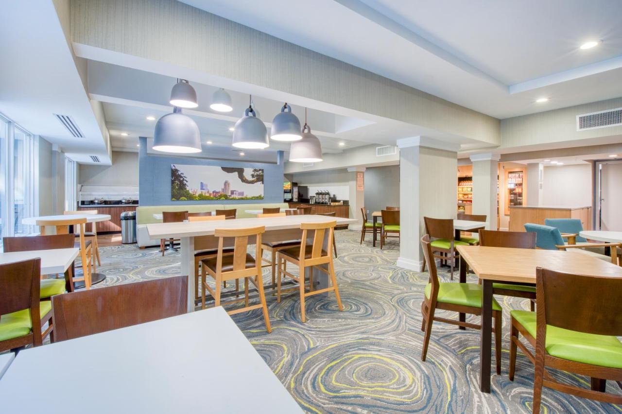 Fairfield Inn & Suites Raleigh Crabtree Valley Экстерьер фото
