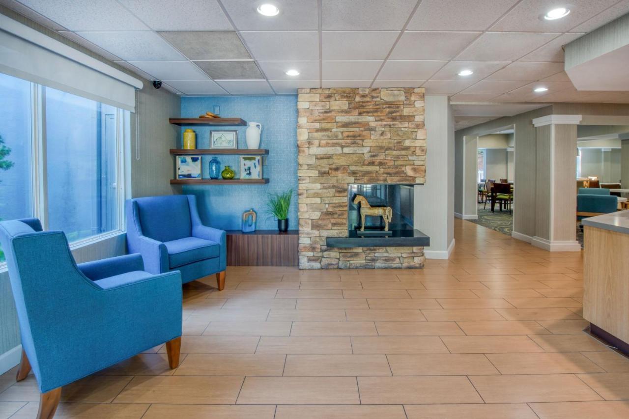 Fairfield Inn & Suites Raleigh Crabtree Valley Экстерьер фото