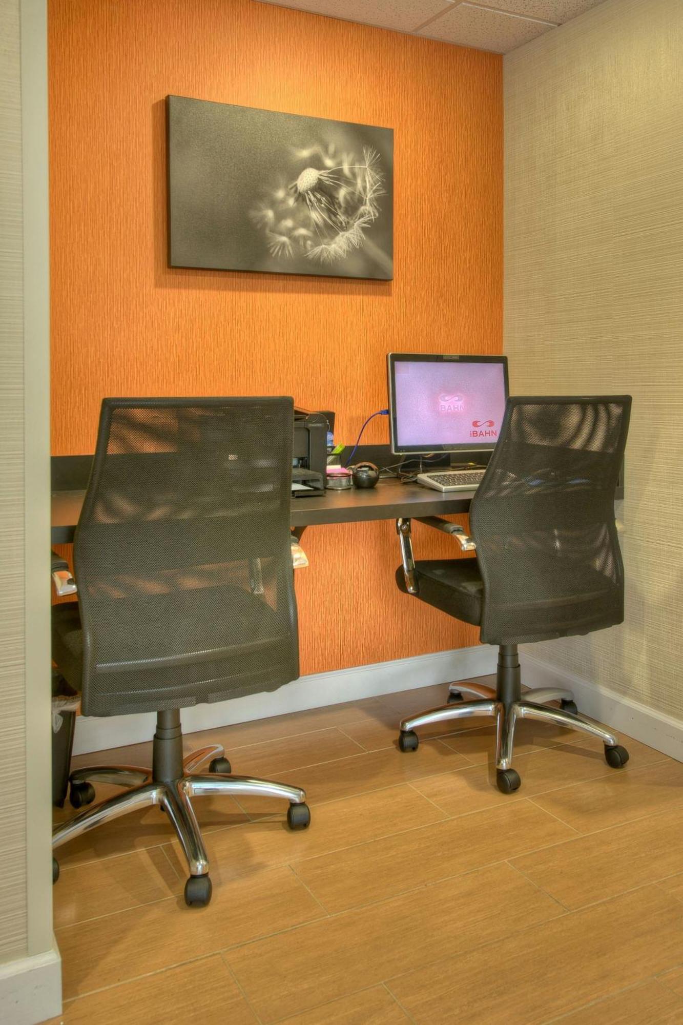 Fairfield Inn & Suites Raleigh Crabtree Valley Экстерьер фото