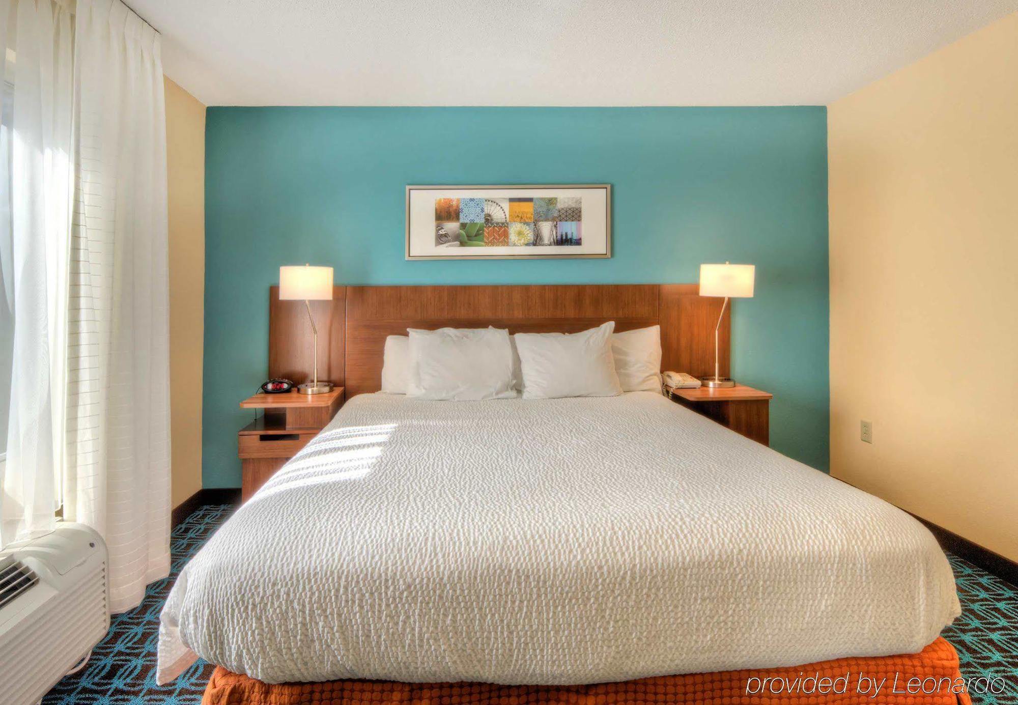 Fairfield Inn & Suites Raleigh Crabtree Valley Экстерьер фото