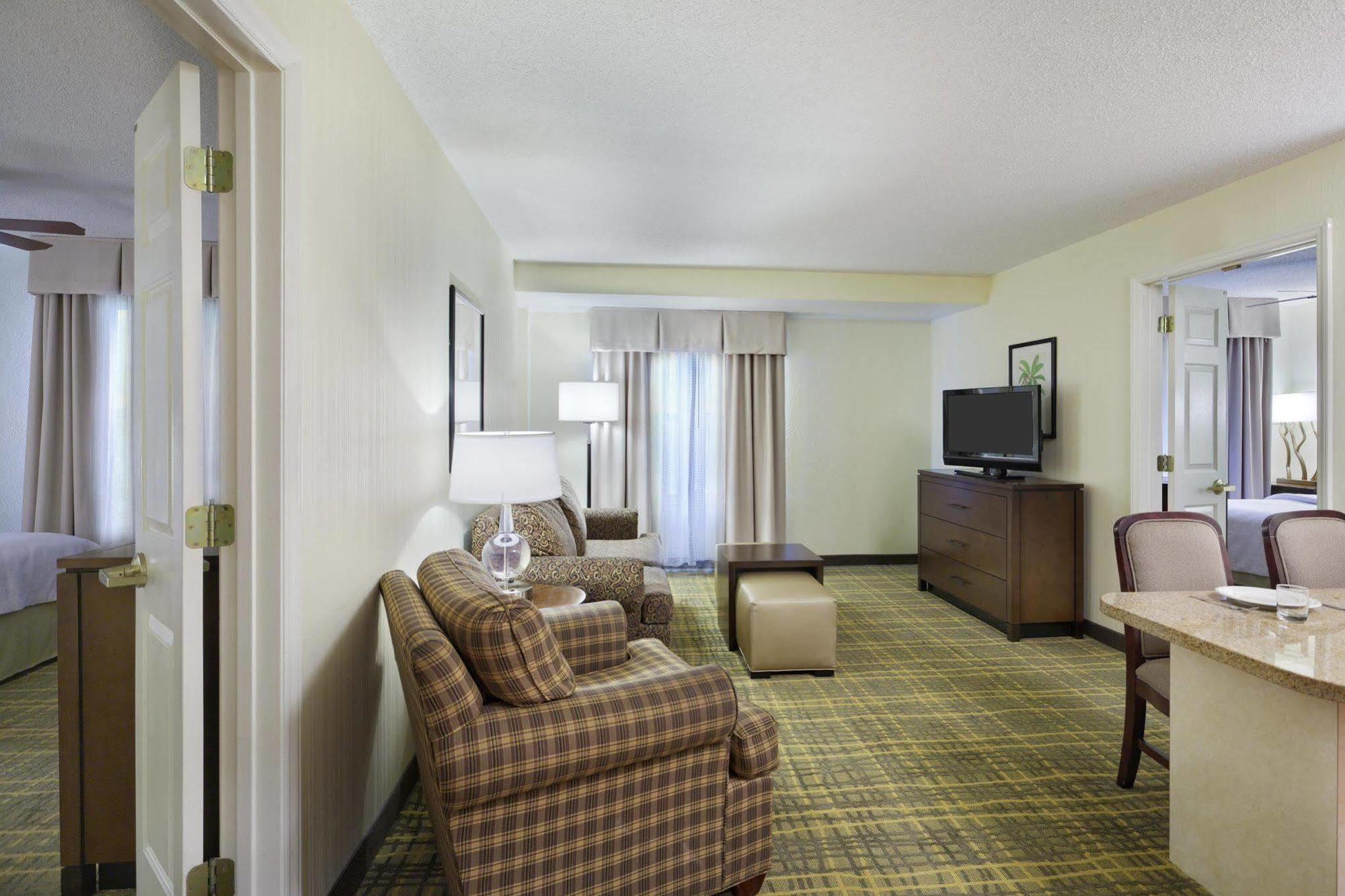 Fairfield Inn & Suites Raleigh Crabtree Valley Экстерьер фото